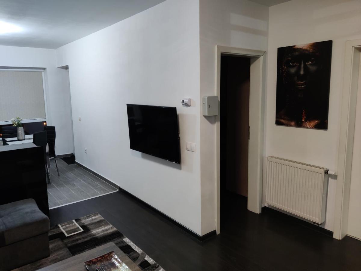 Avangarden Apartment Брашов Екстер'єр фото