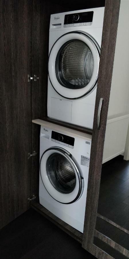 Avangarden Apartment Брашов Екстер'єр фото